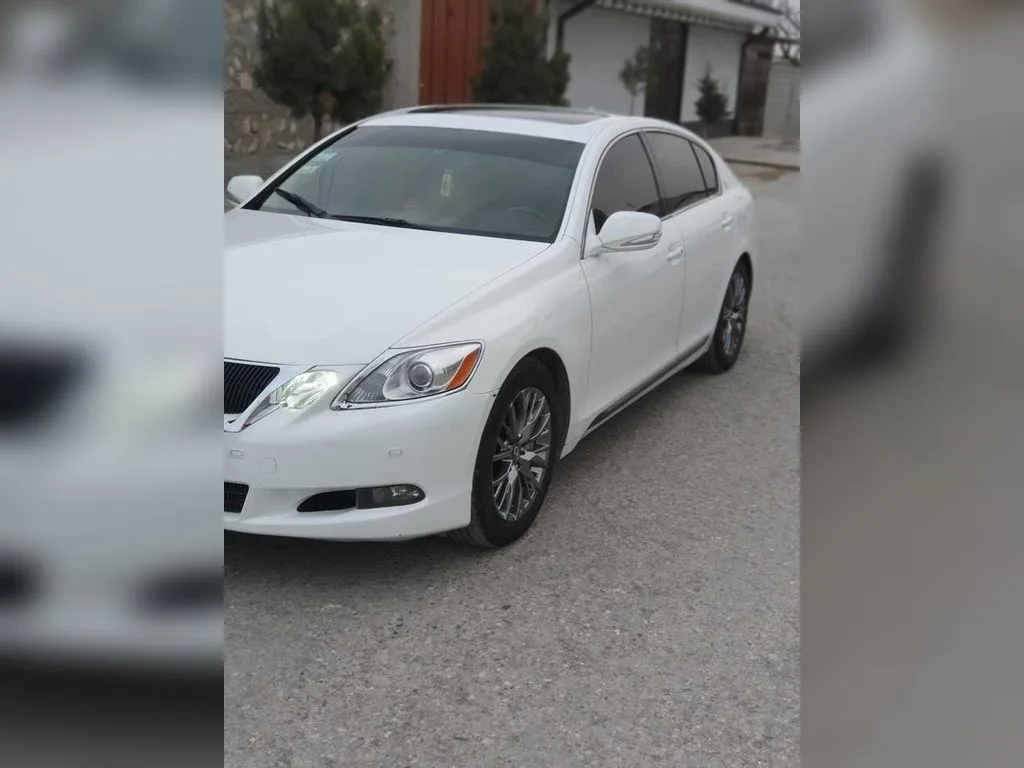 Lexus GS