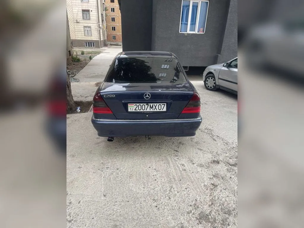 Mercedes-Benz C-Class