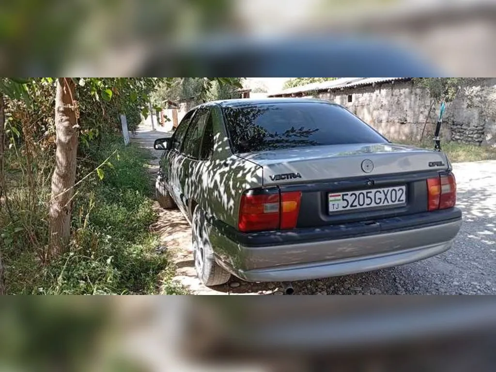 Opel Vectra A