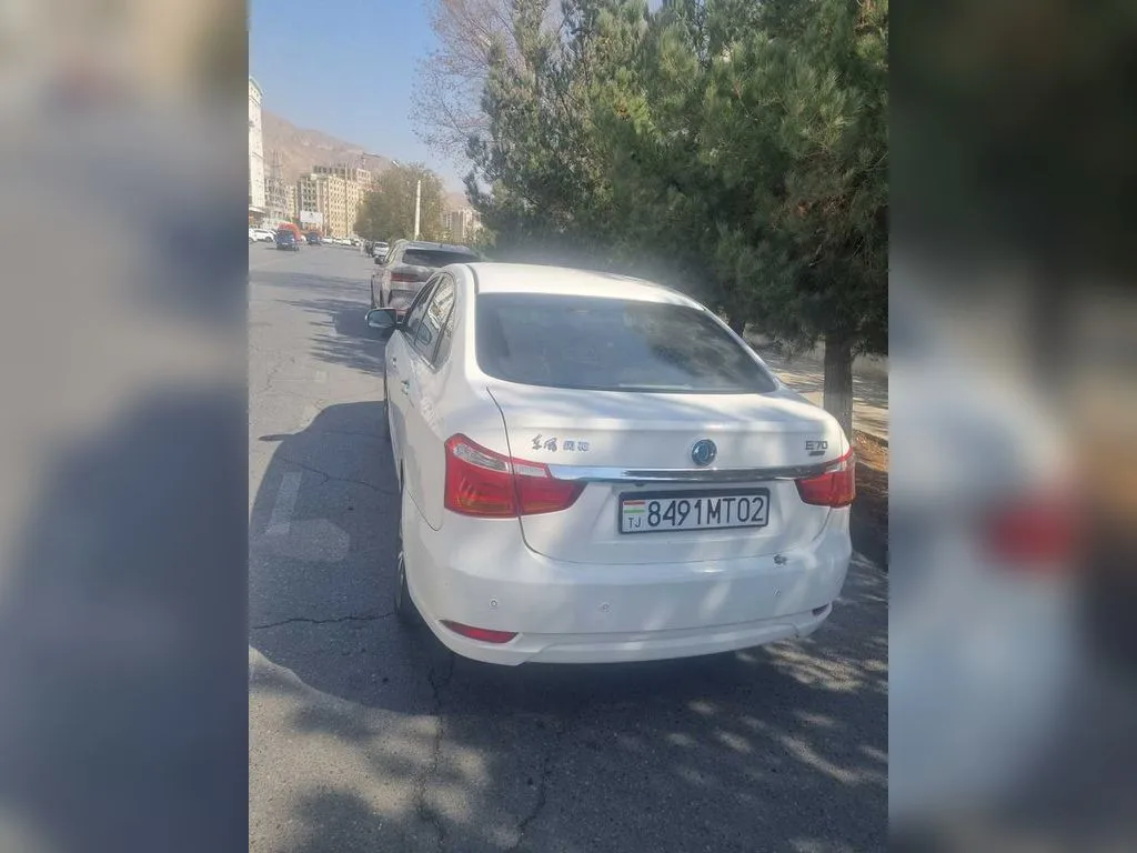 Dongfeng L7