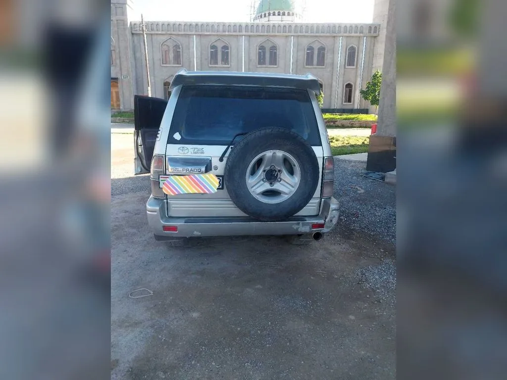 Toyota Land Cruiser Prado