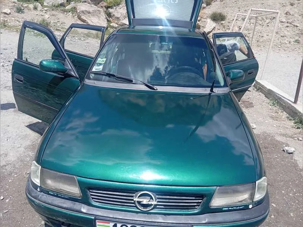 Opel Astra F