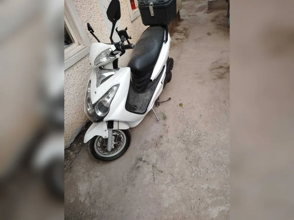 Скутер 125куб sym