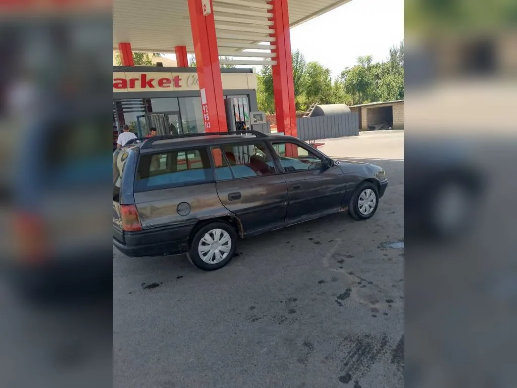 Opel Astra F