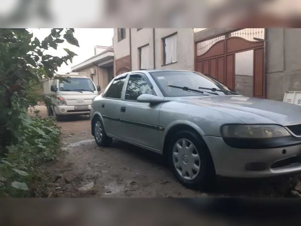 Opel Vectra B