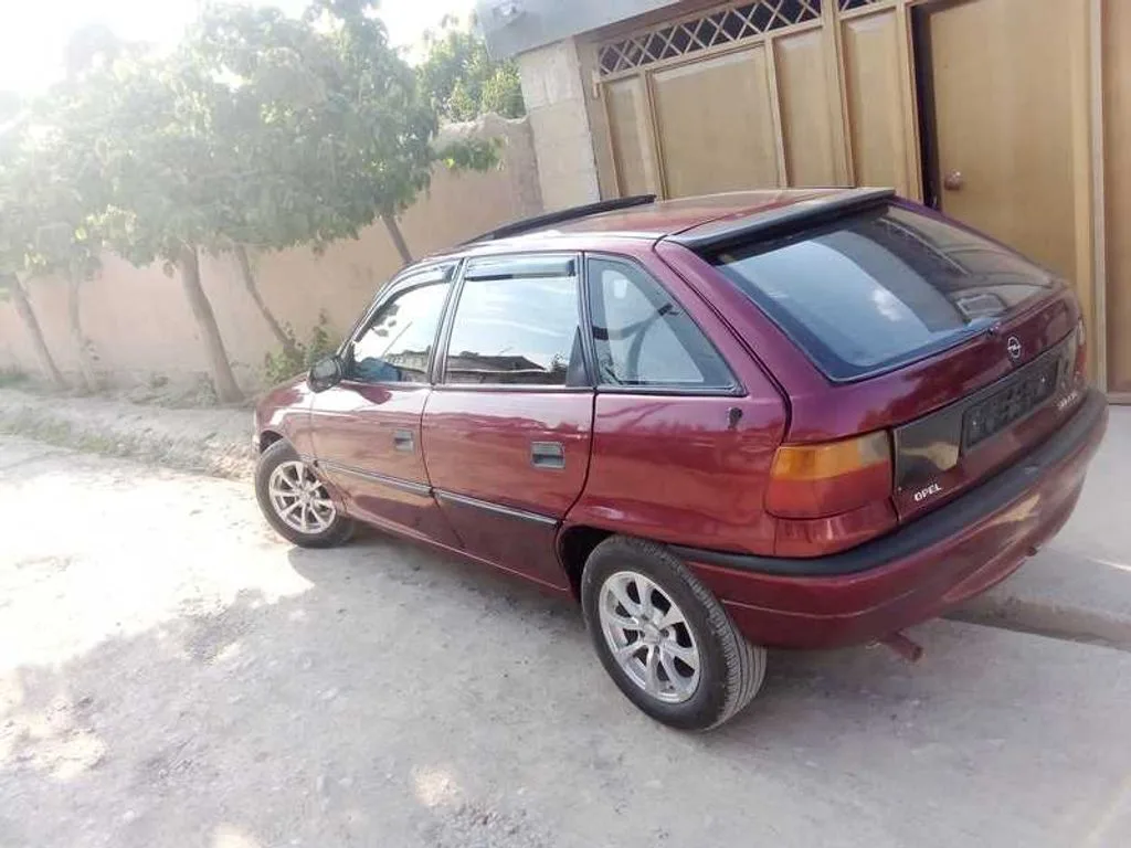 Opel Astra F