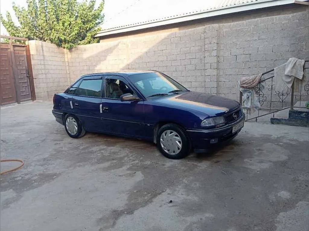 Opel Astra F