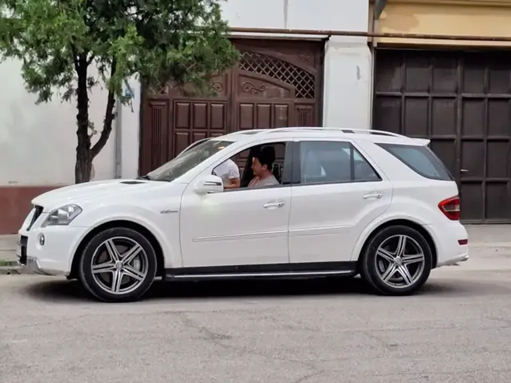 Mercedes-Benz ML Class