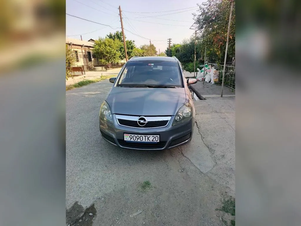 Opel Zafira