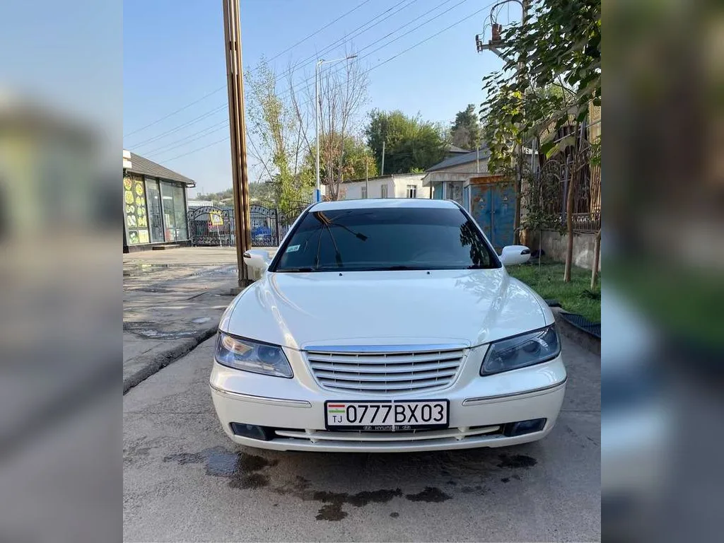 Hyundai Azera
