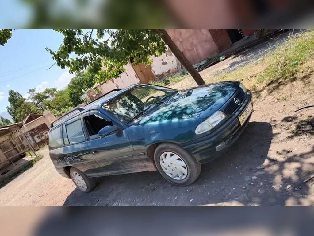 Opel Astra F