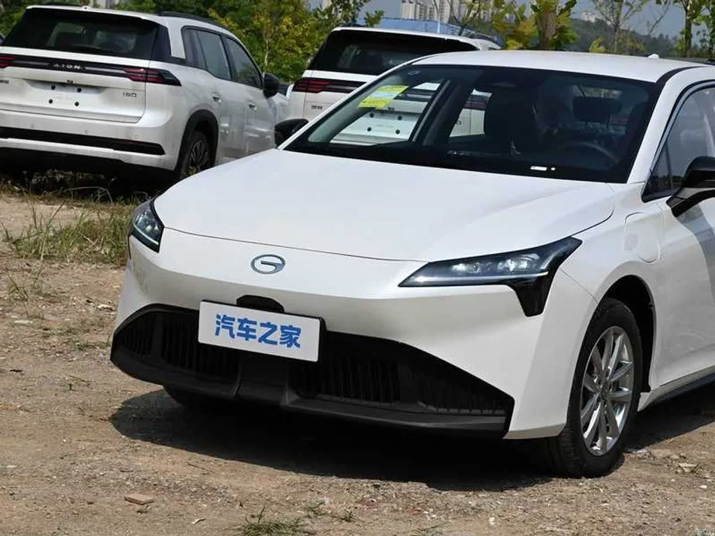 GAC Aion S Plus