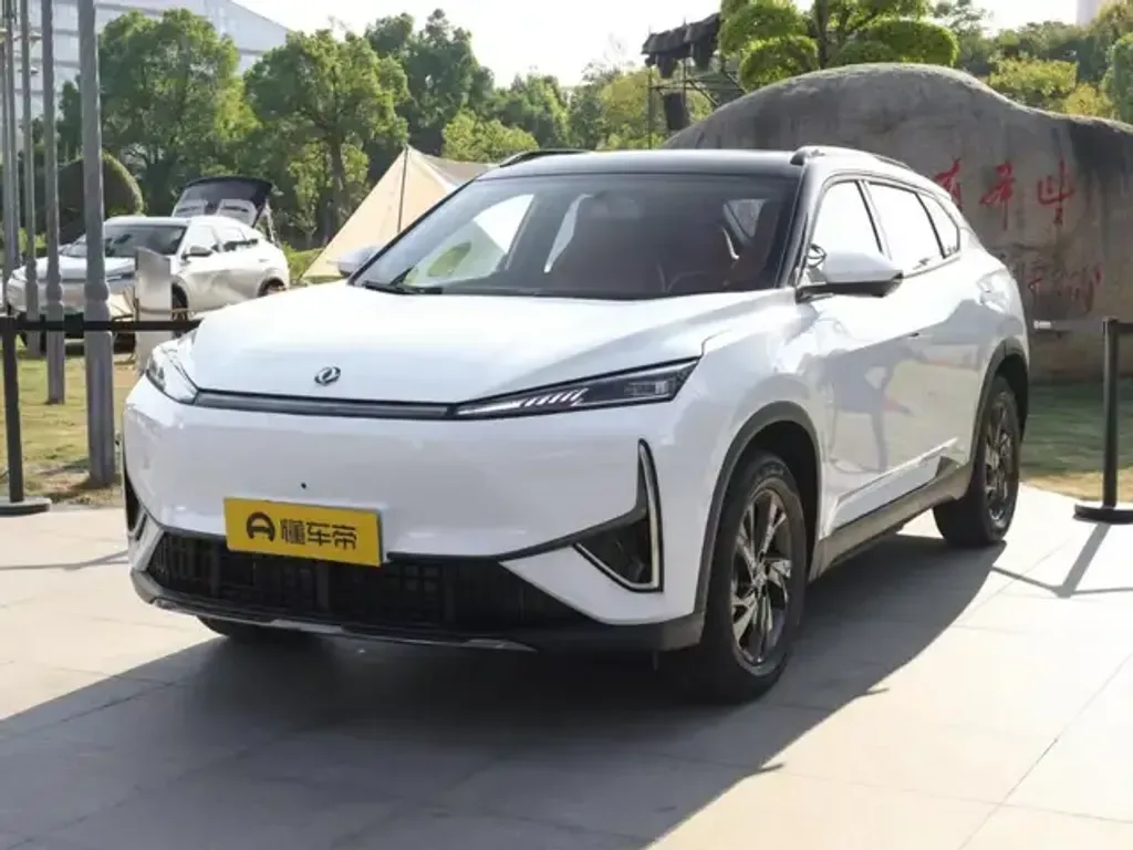 Dongfeng L7