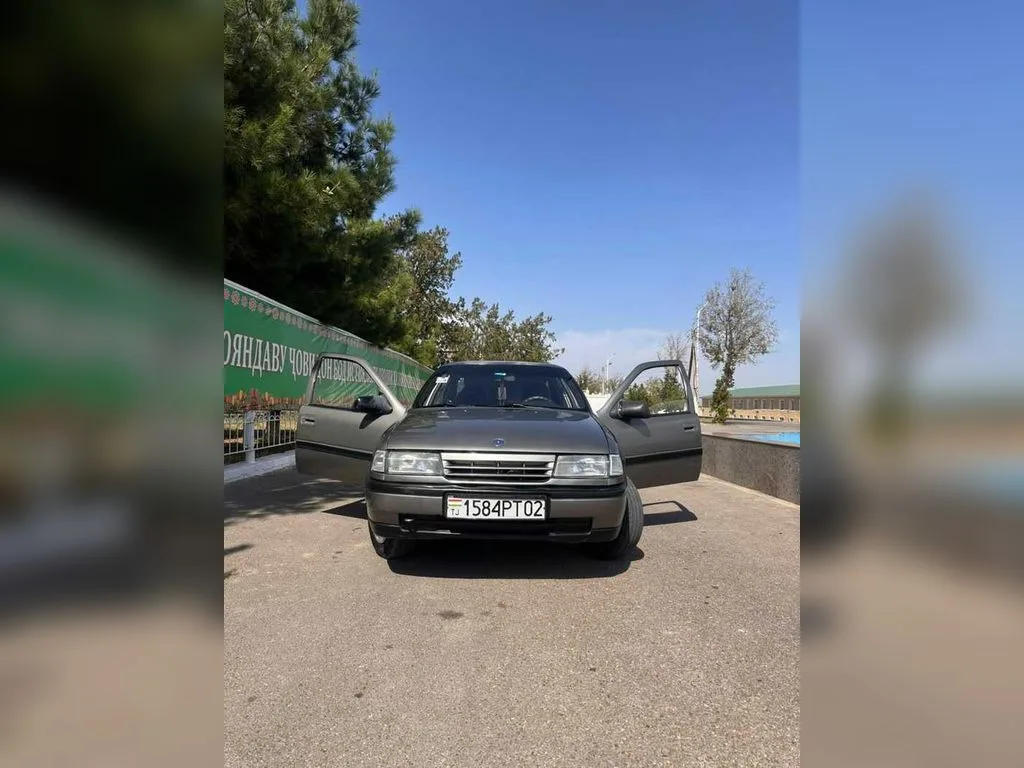 Opel Vectra A