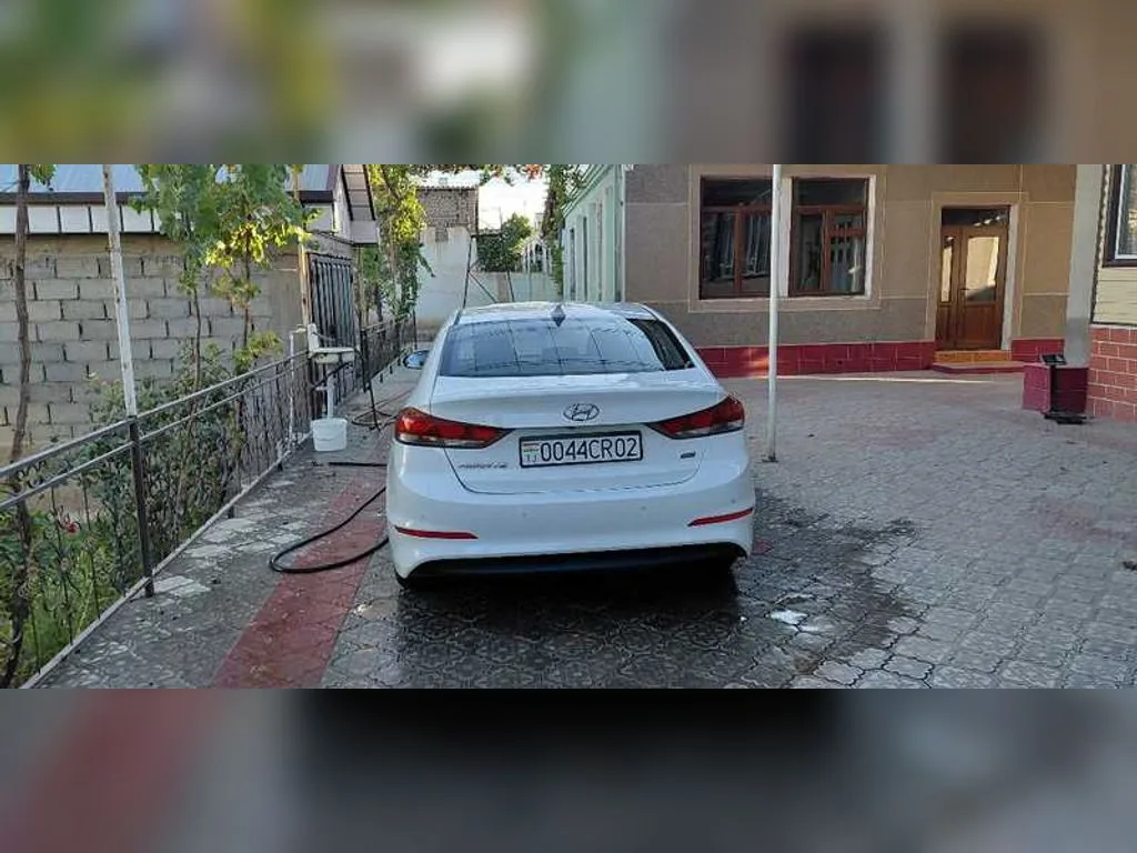 Hyundai Avante