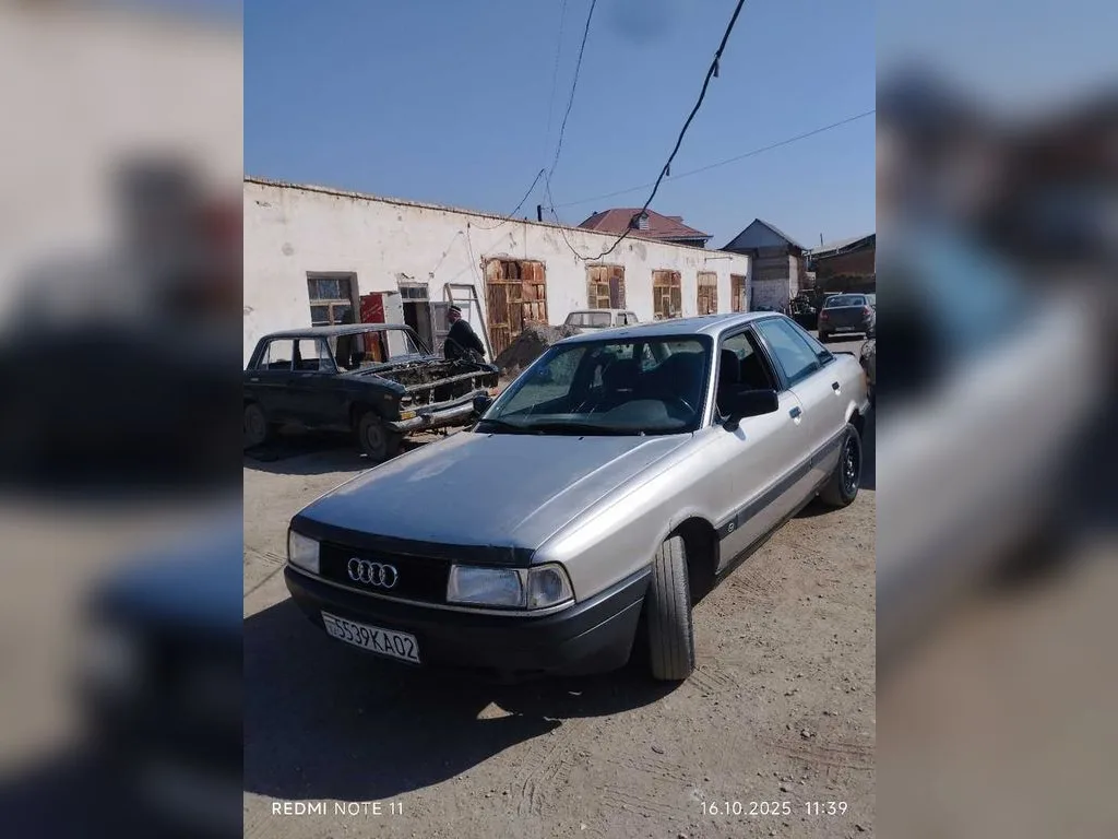 Audi 80