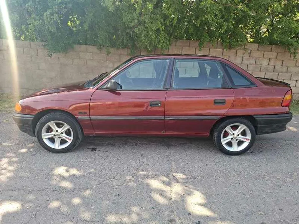Opel Astra F