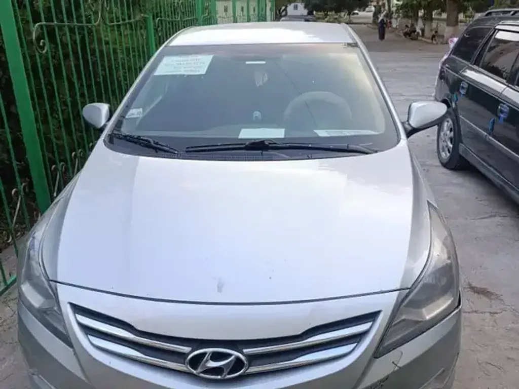 Hyundai Solaris