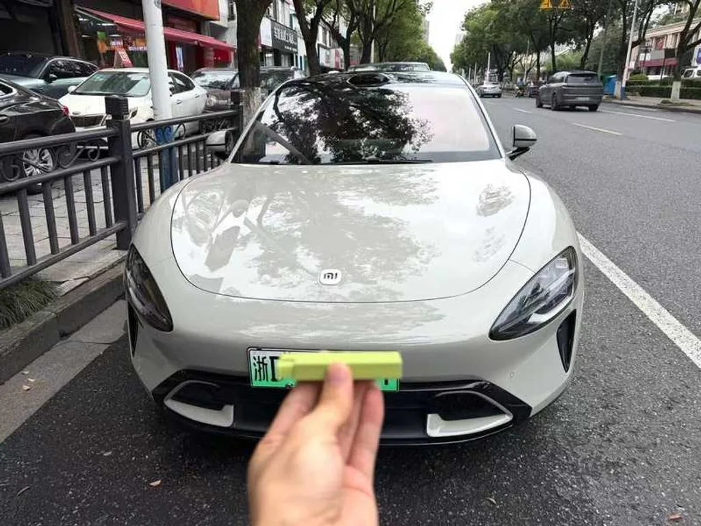 Xiaomi Su7