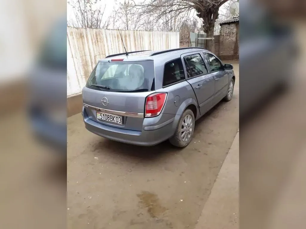 Opel Astra H