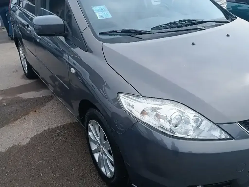 Mazda 5