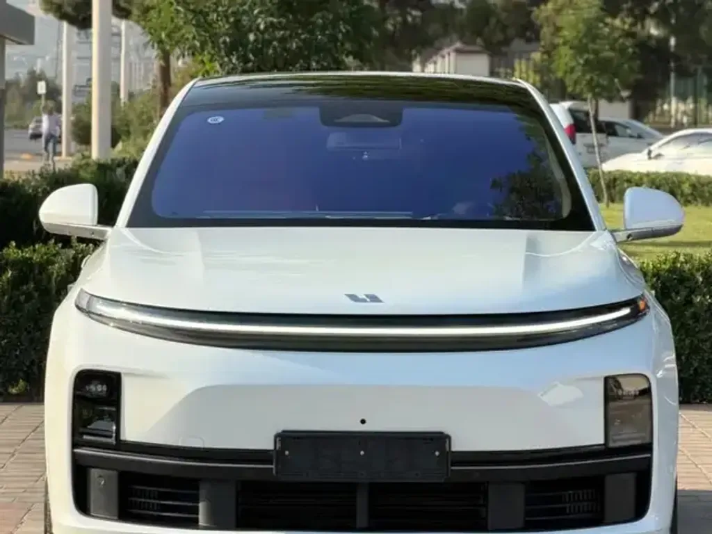 Li Auto auto-xiang-l7