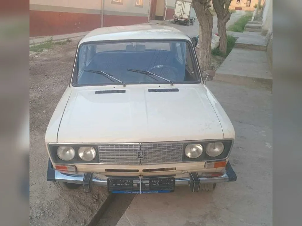 Lada 2106