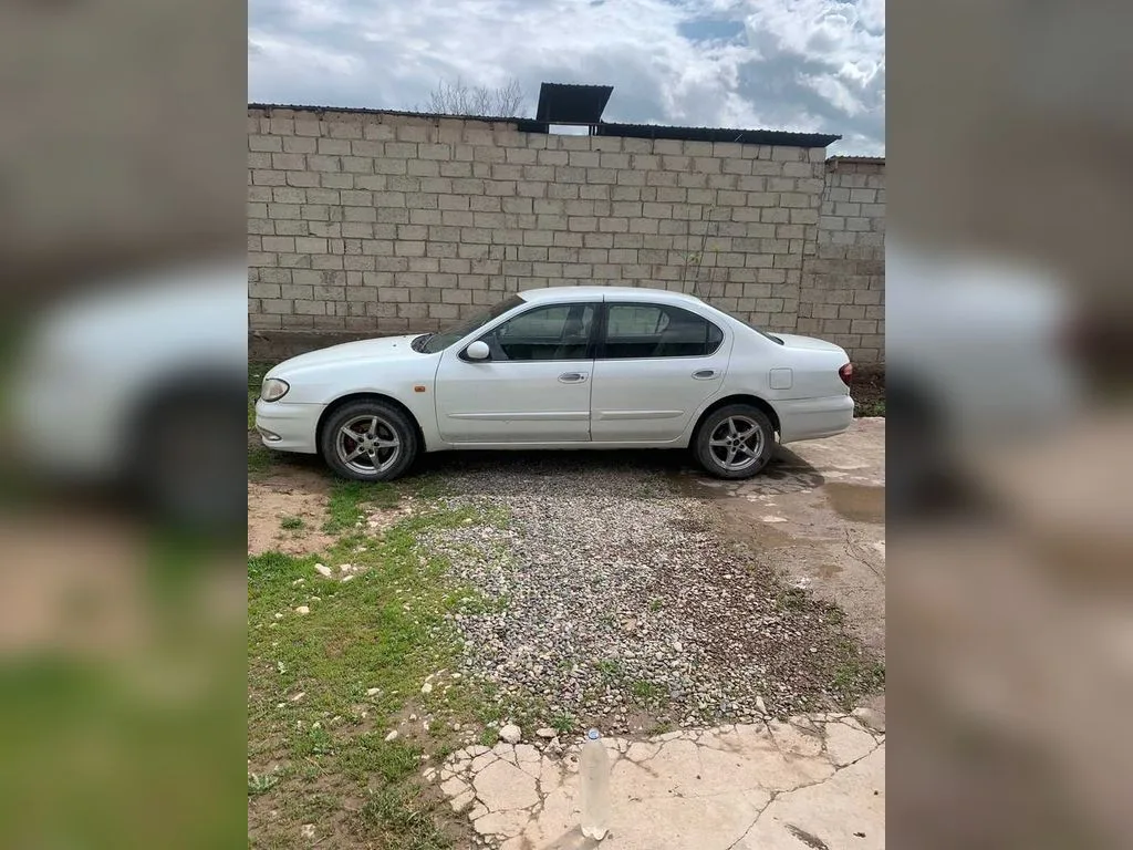 Nissan Pixo