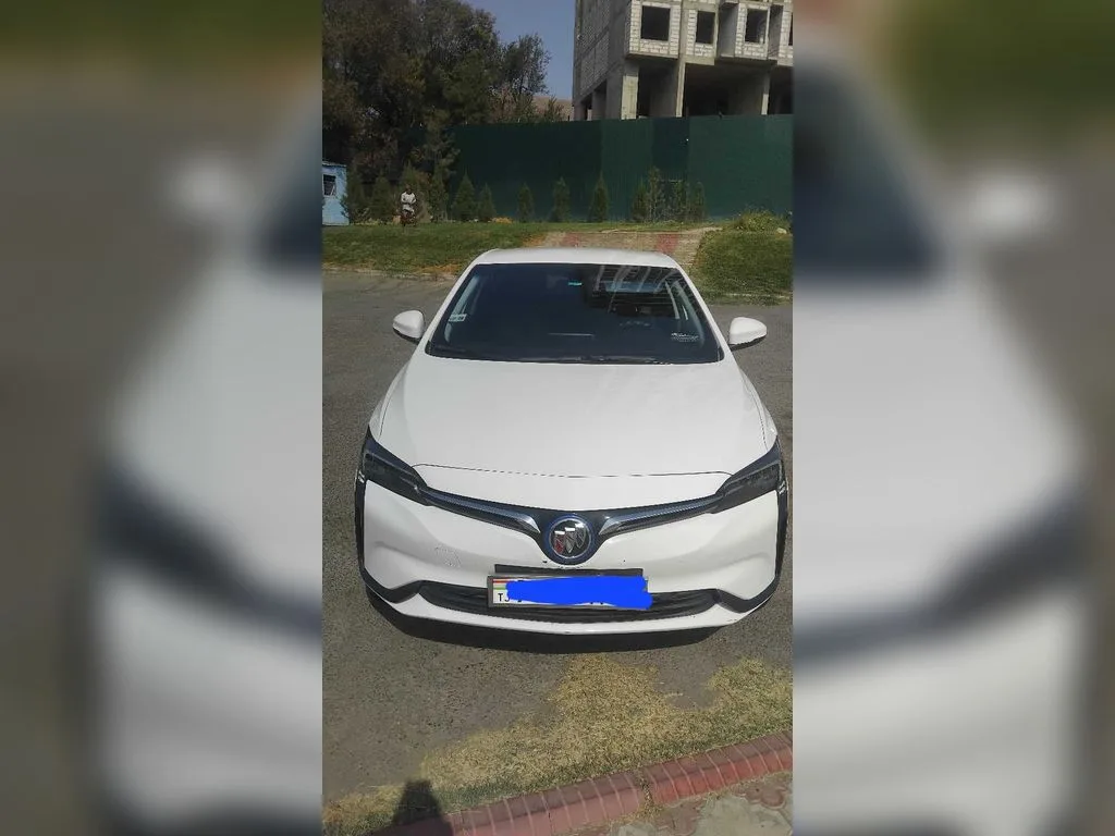 Buick Velite 6