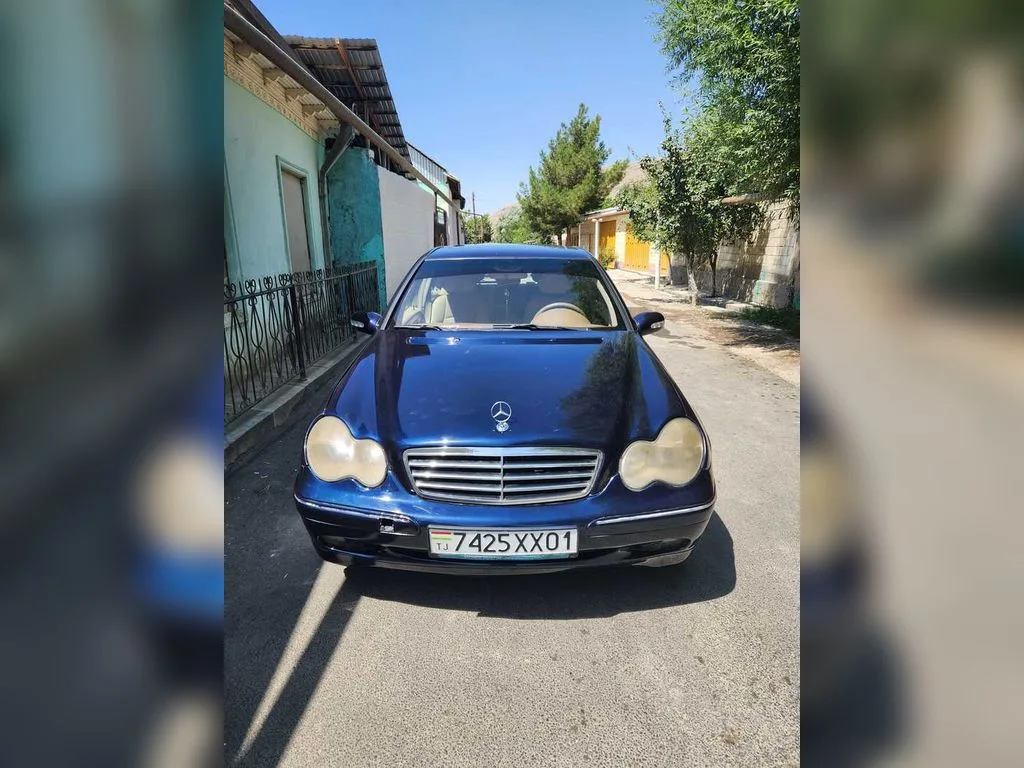 Mercedes-Benz C-Class