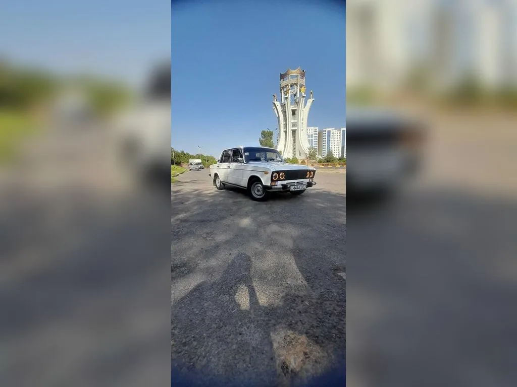 Lada 2106