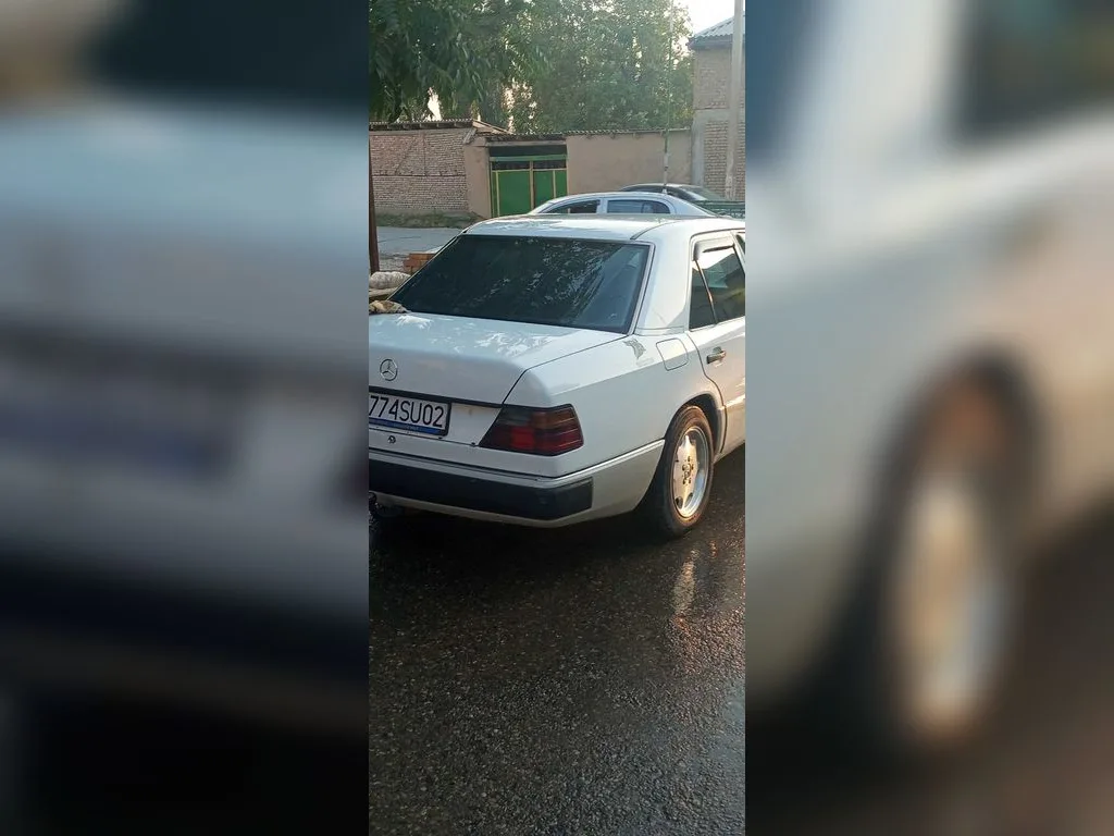 Mercedes-Benz W124