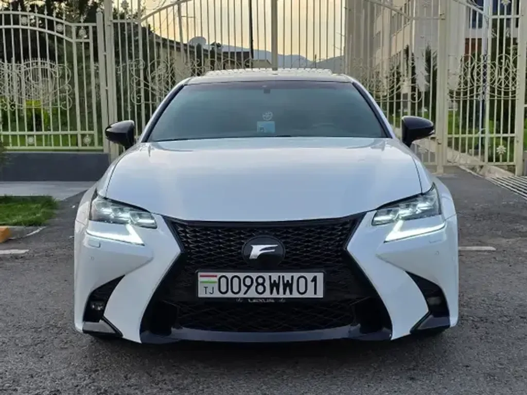 Lexus GS
