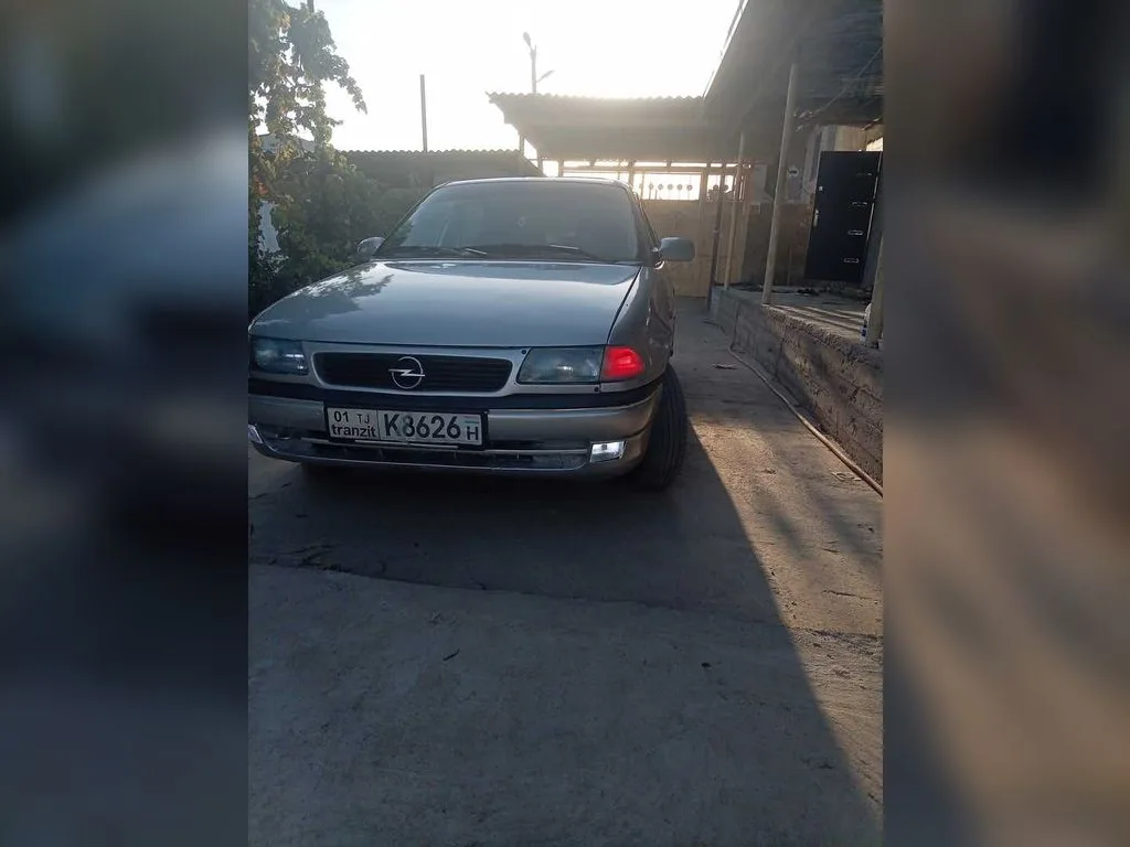 Opel Astra F