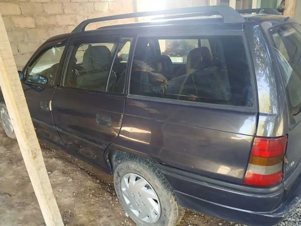 Opel Astra F