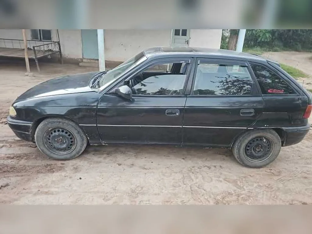 Opel Astra F