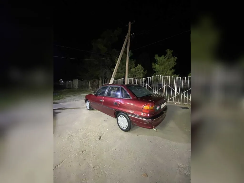 Opel Astra F