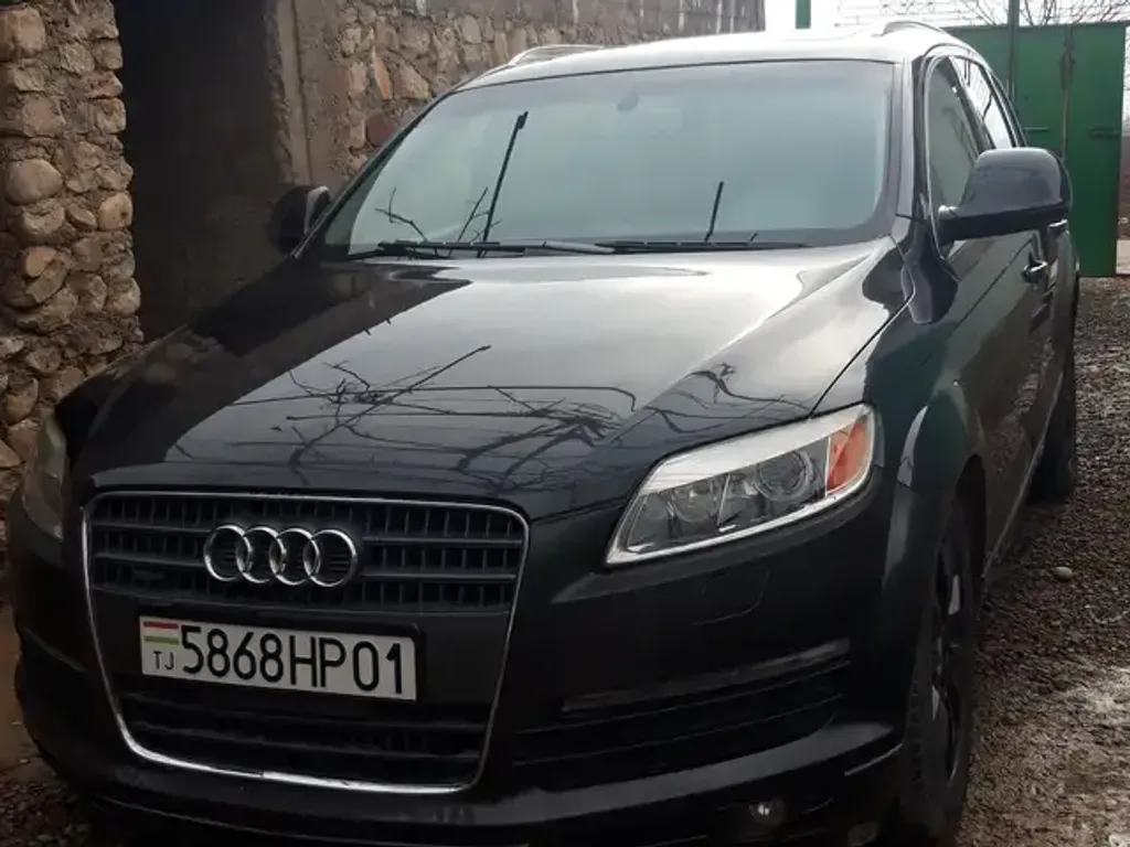 Audi Q7