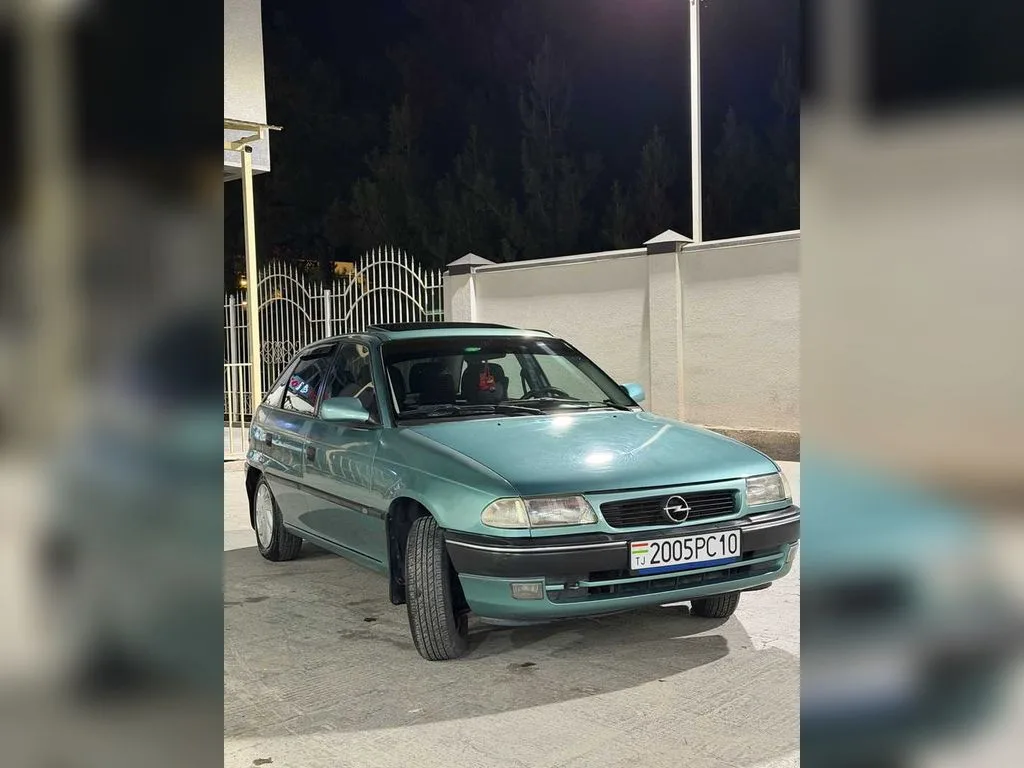 Opel Astra F