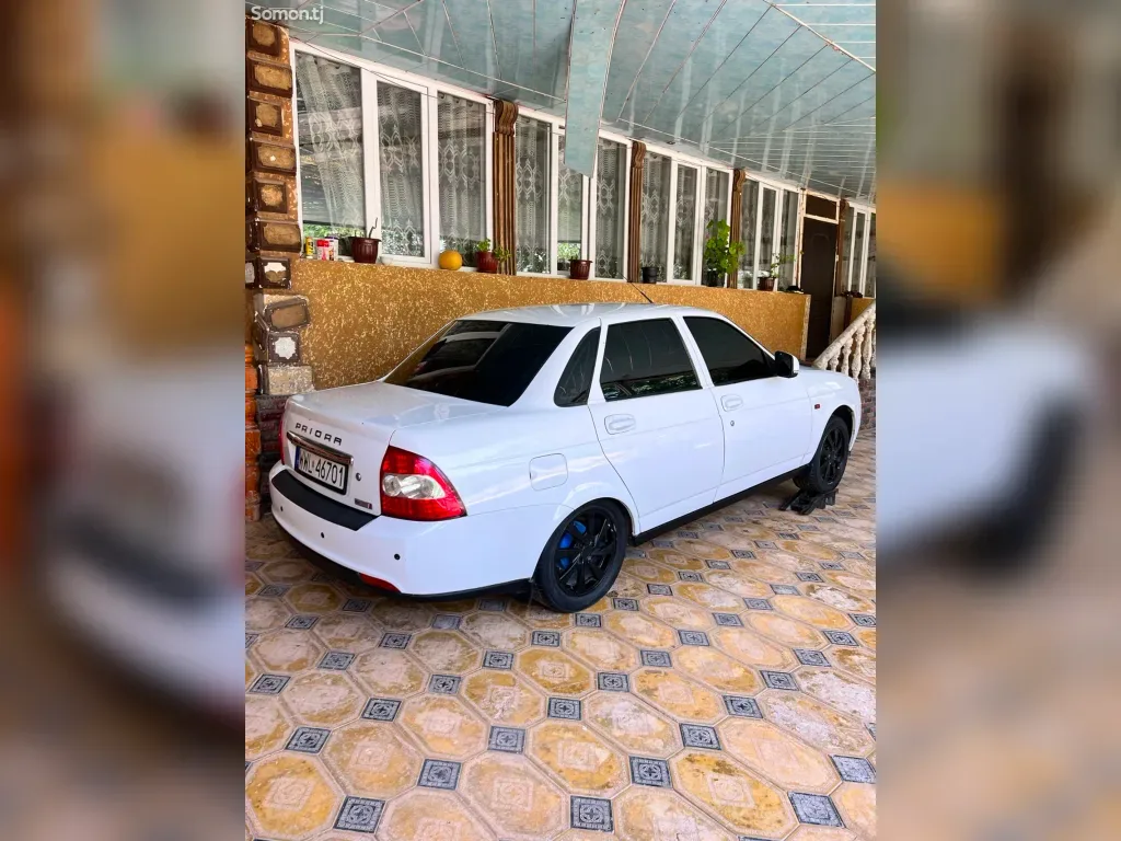 Lada 2110