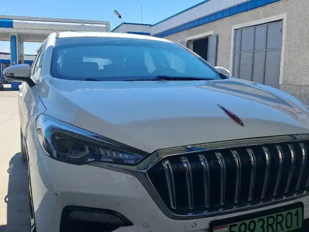 Hongqi E Hs3