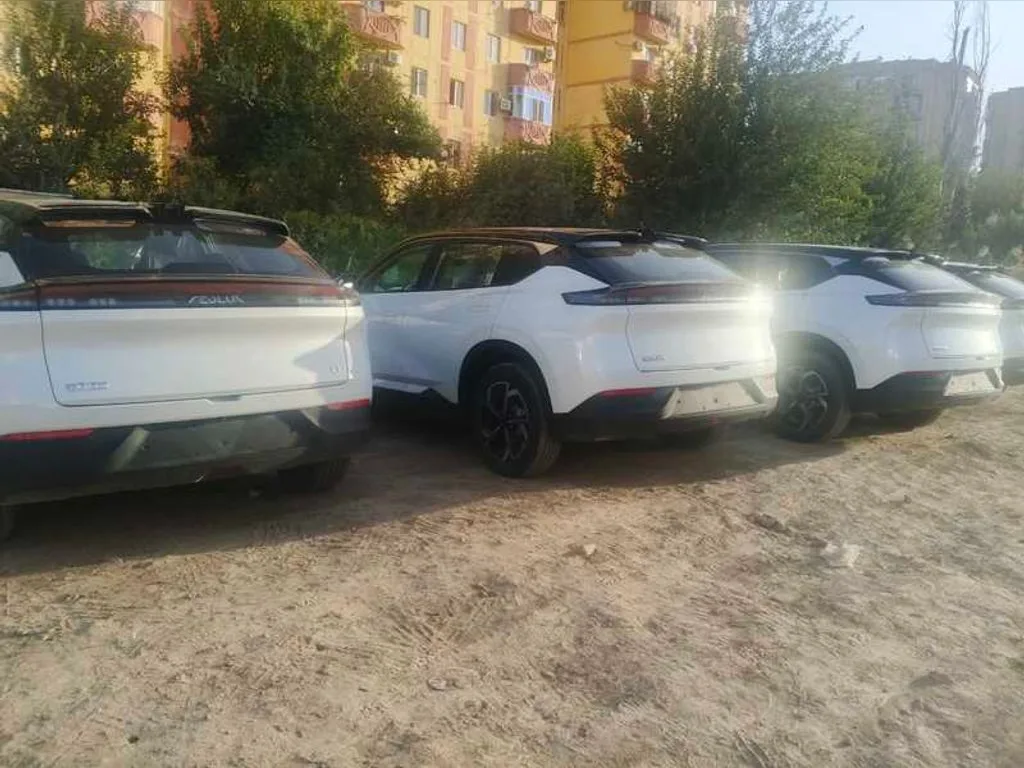 Dongfeng L7