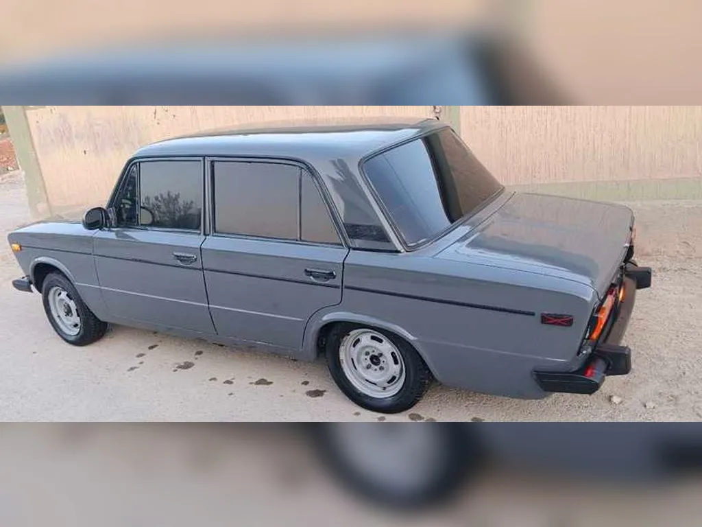 Lada 2106