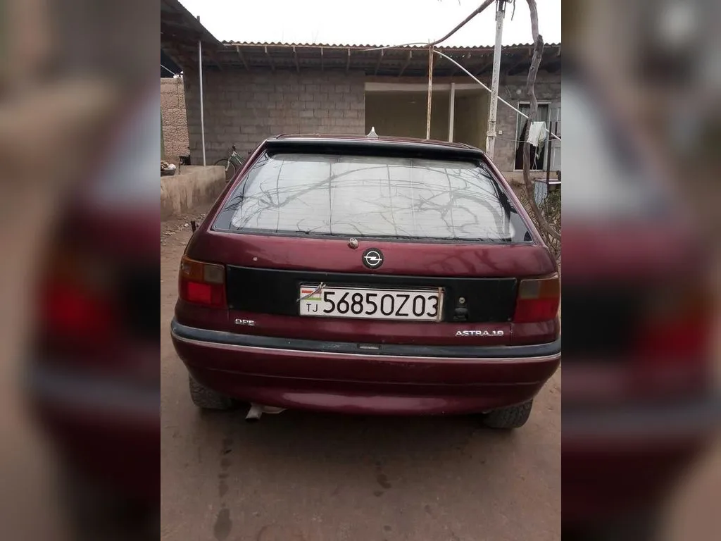 Opel Astra F