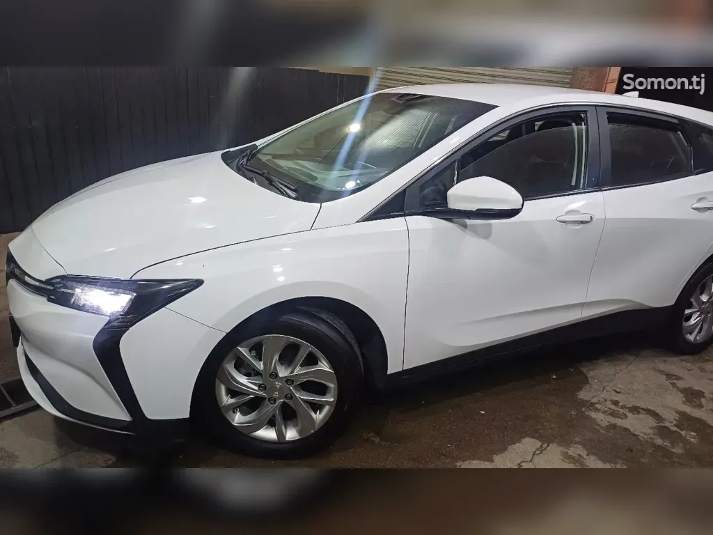 Buick Velite 6