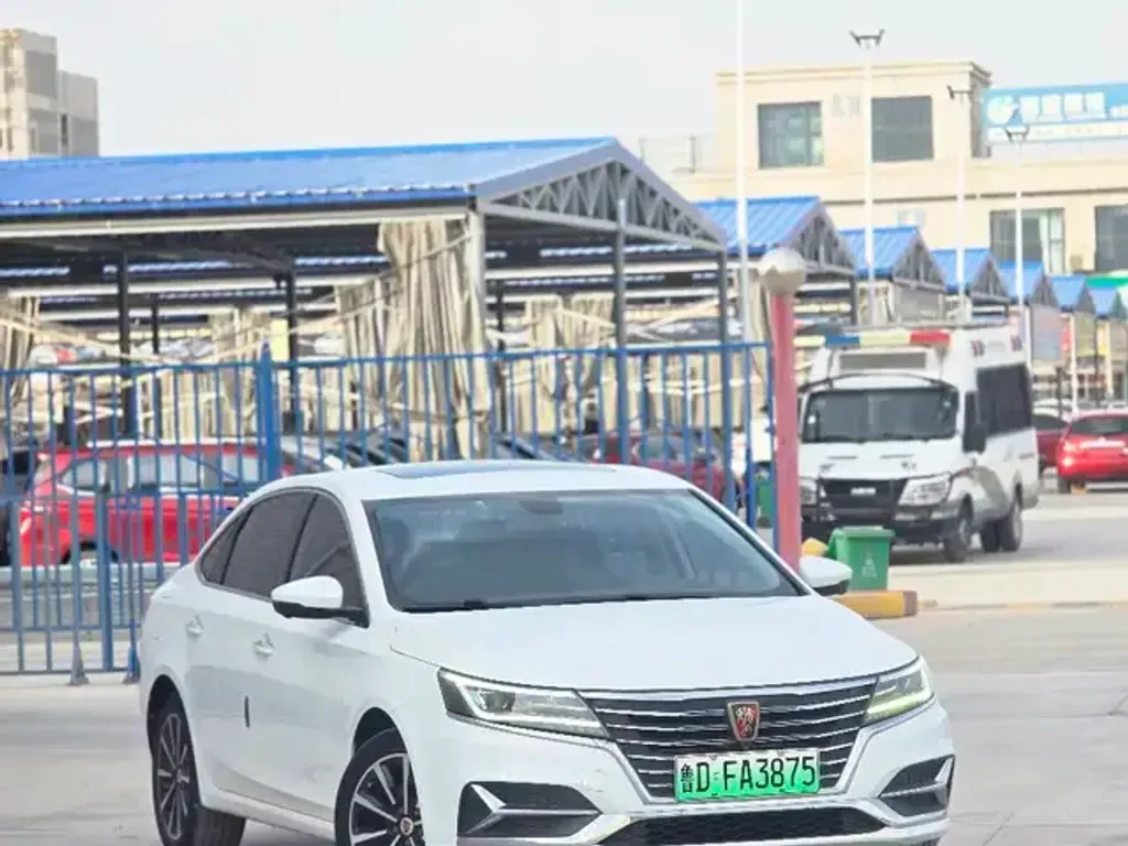Roewe i6