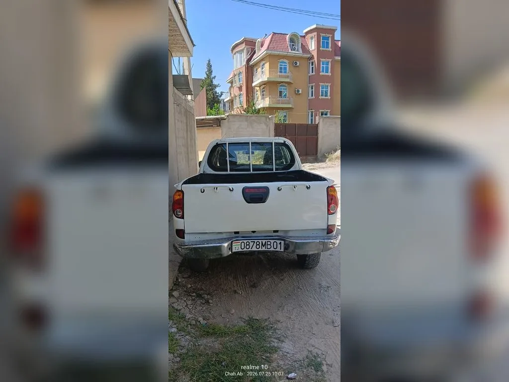Mitsubishi L200