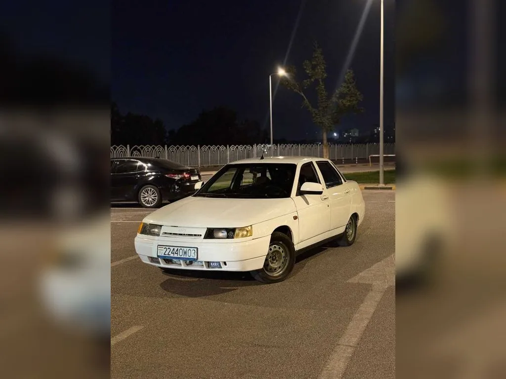 Lada 2110