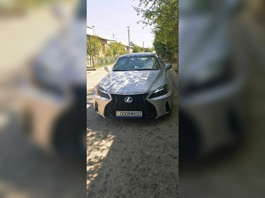 Lexus ES series