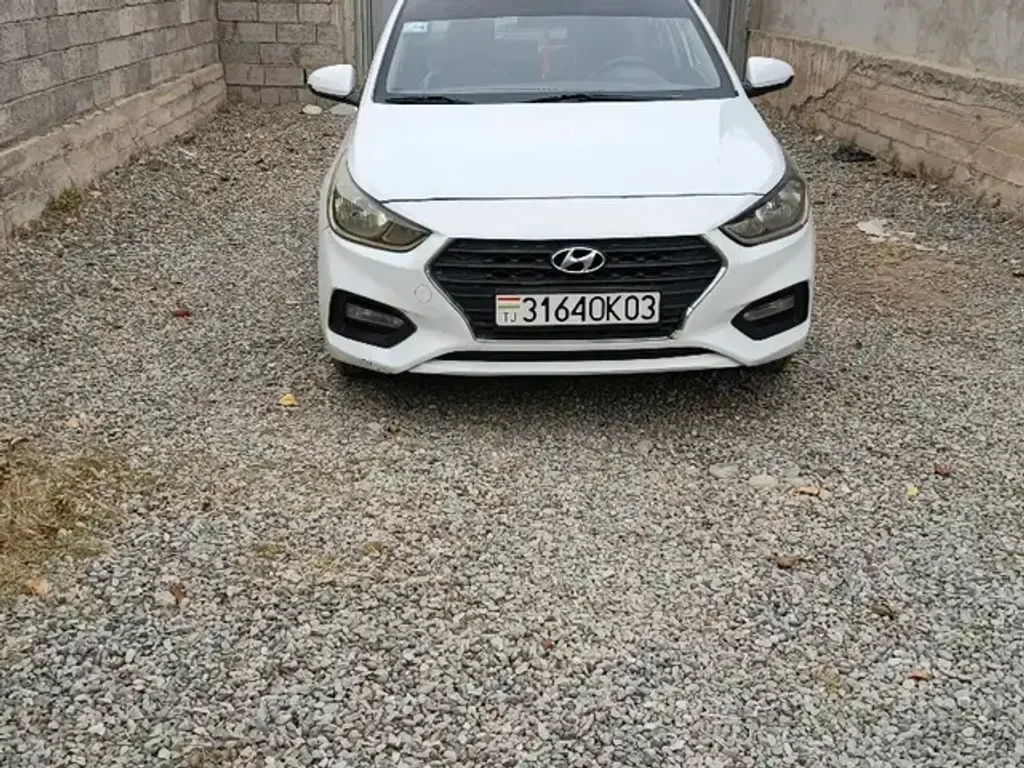 Hyundai Accent